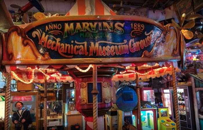 Tally Hall (Hunters Square) - Recent Photo Of Marvelous Marvins As Of 2022 (newer photo)